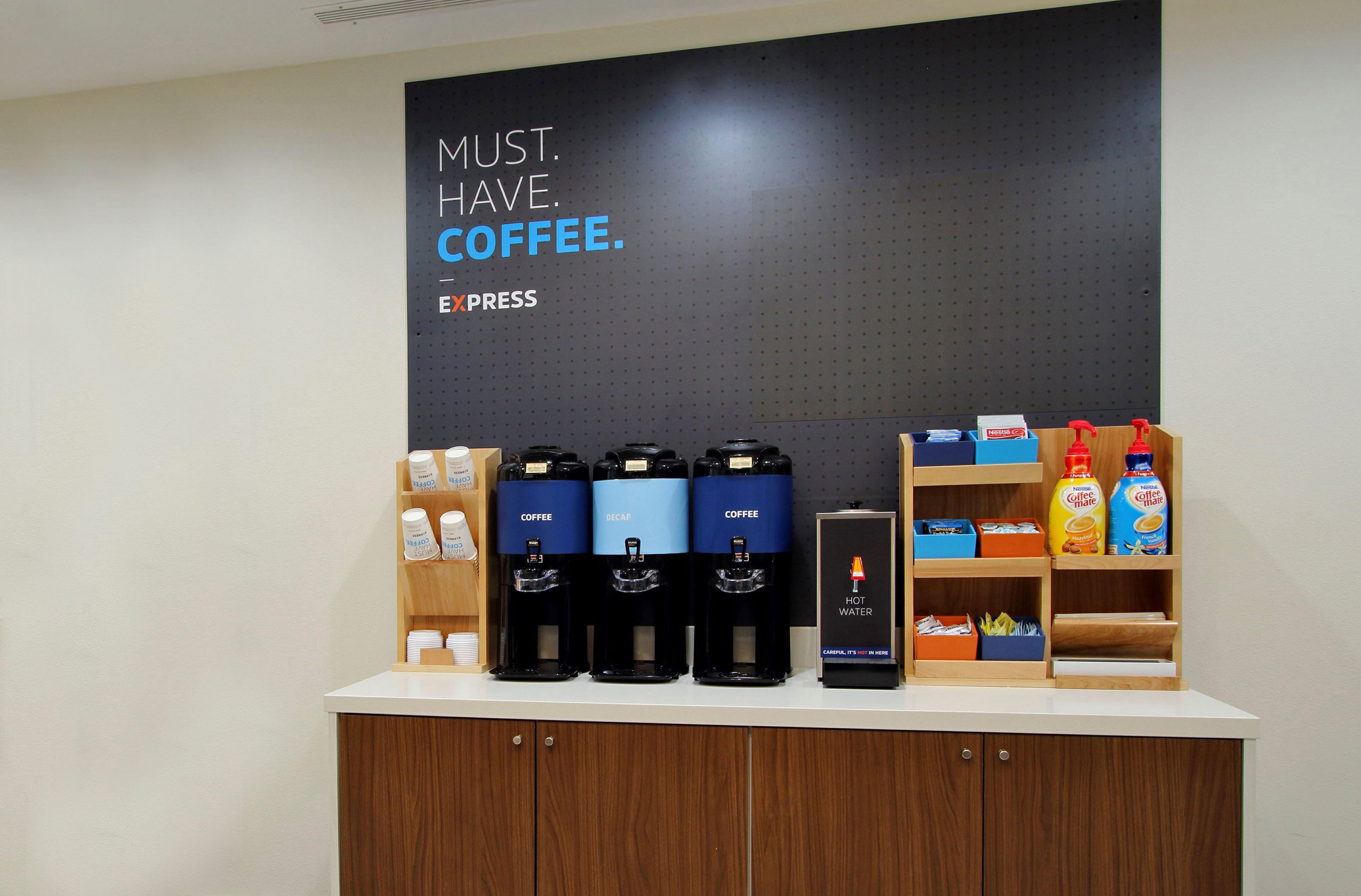 Holiday Inn Express Ontario By Ihg Creekside Bagian luar foto