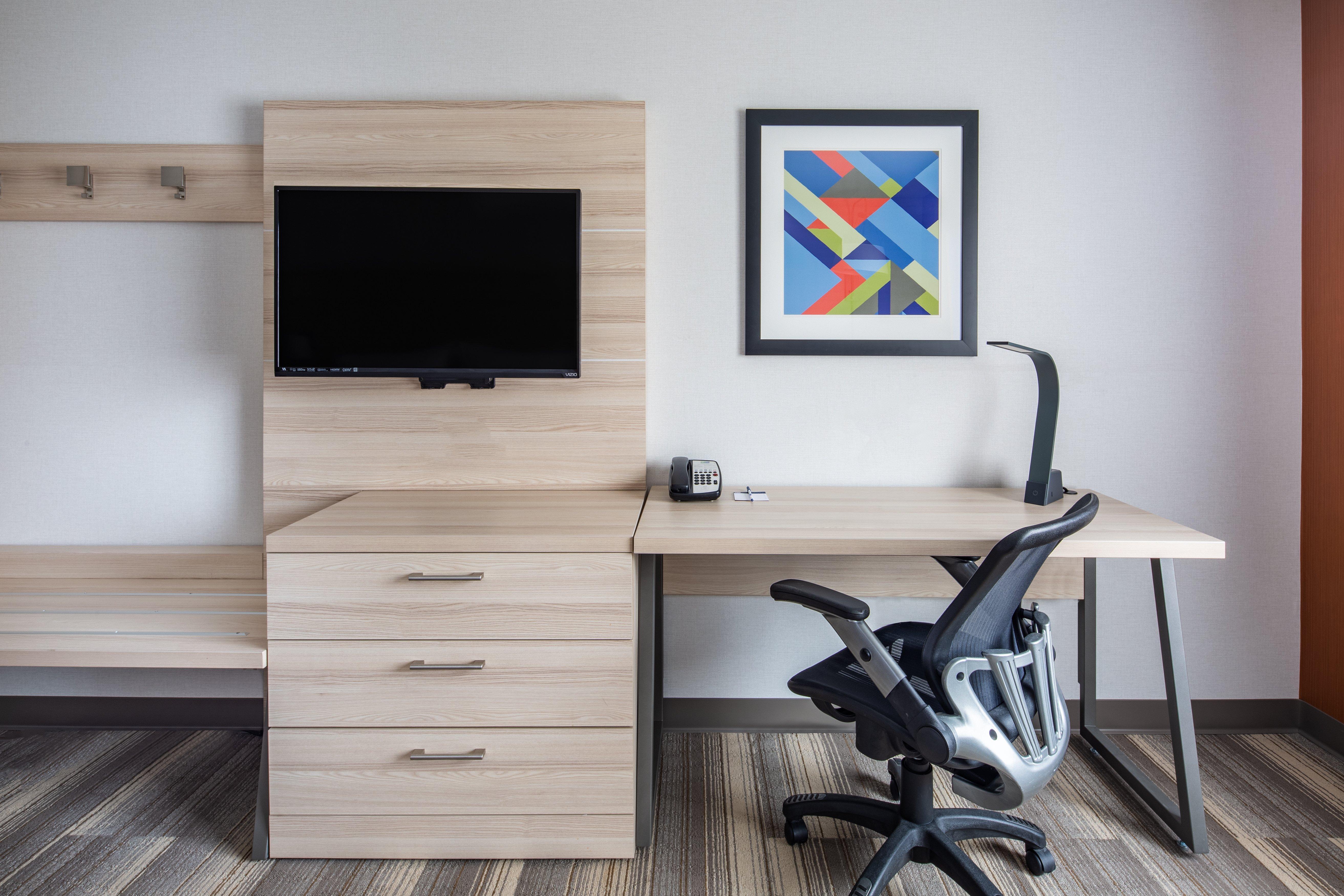 Holiday Inn Express Ontario By Ihg Creekside Bagian luar foto