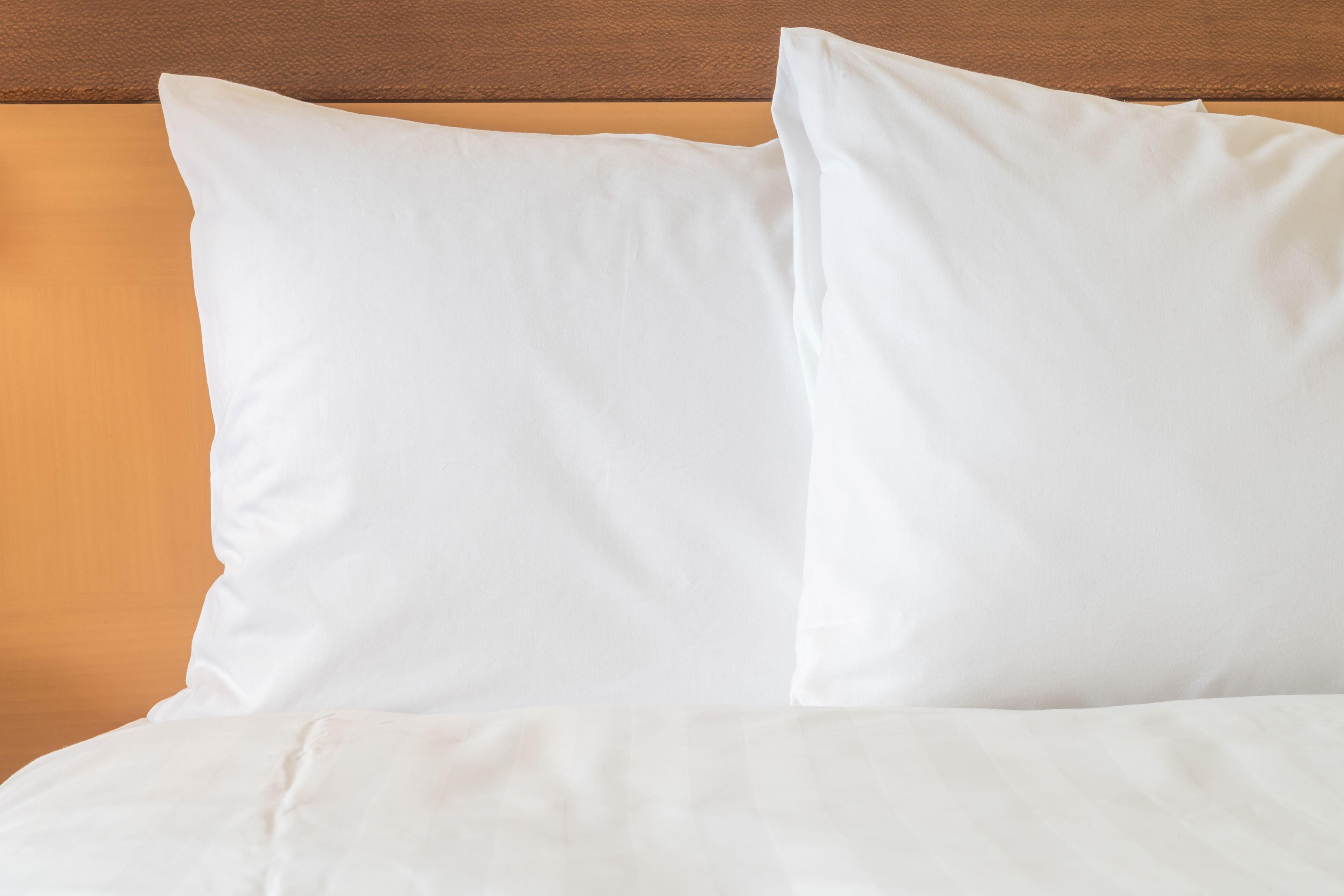 Holiday Inn Express Ontario By Ihg Creekside Bagian luar foto